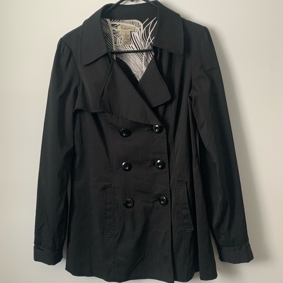 Vertigo Paris Jackets & Coats Vertigo Paris Short Black Trench Coat